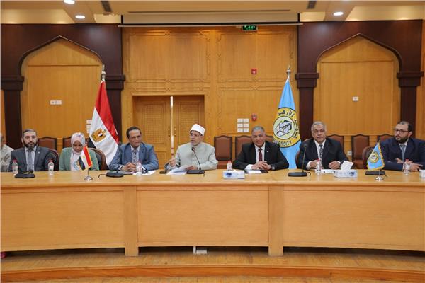 اجتماع مجلس الجامعة لوكلاء شئون التعليم والطلاب 