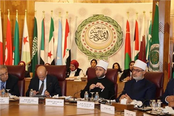  د. أسامة الأزهري وزير الأوقاف في افتتاح فعاليات المؤتمر الدولي للمناخ والبيئة