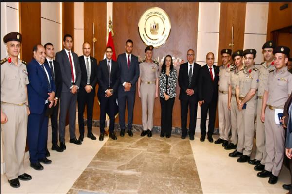 اللواء أح هانى محمود منصور مدير الإشارة
