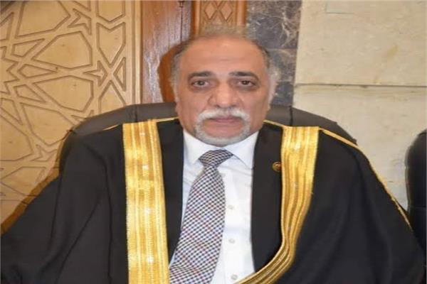 الدكتور عبدالهادي القصبي