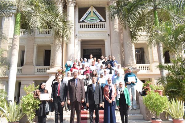  أول مدرسة صيفية أونلاين لطلاب القطاع الطبي والتي نظمتها جامعة بنها بالتعاون مع جامعة ووهان الصينية.