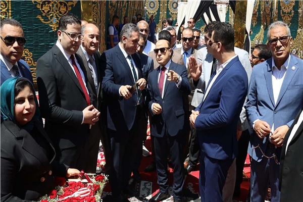 محافظ كفرالشيخ يفتتح عيادات طبية جديدة بالمستشفى العام 