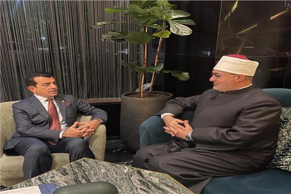 مفتي الجمهورية ومدير الايسيسكو