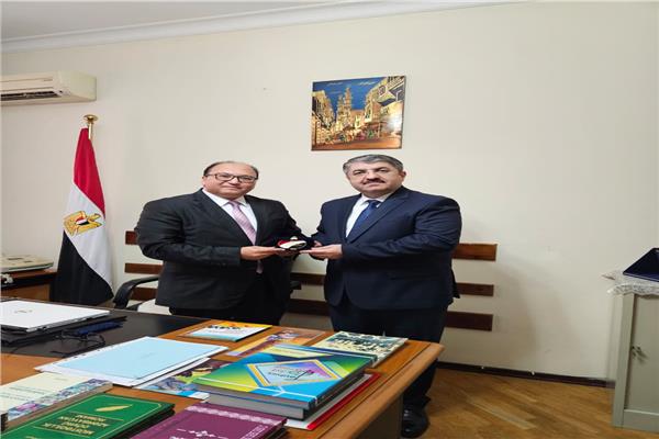 مصر تُكَرِّم رئيس الجالية «الأذربيجانية»  لجهوده الثقافية