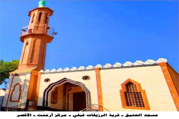مسجد العتيق قرية الرزيقات قبلي