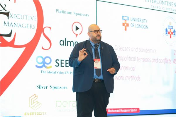  الدكتور محمد حسين، أستاذ التحولات الاستراتيجية بجامعة لندن
