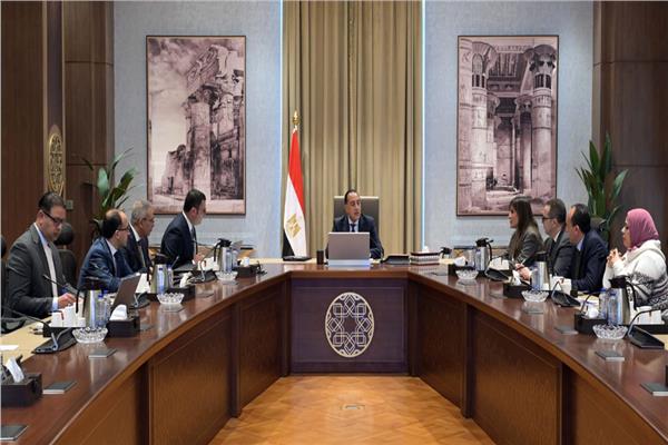 اثناء اجتماع  مجلس رئاسة الوزراء