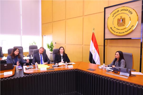 اجتماع د.مايا مرسي وزيرة التضامن الاجتماعي