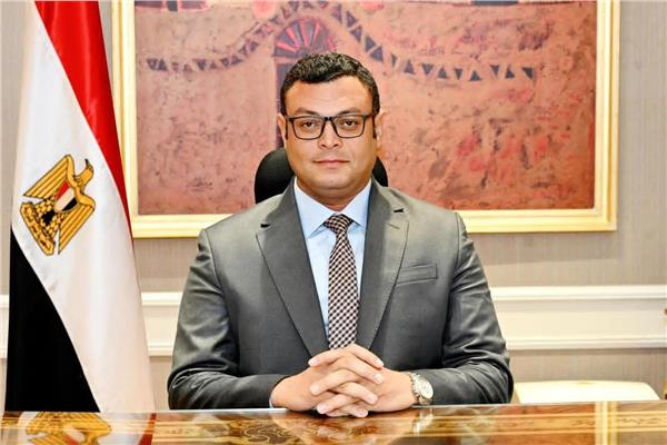 المهندس شريف الشربيني وزير الإسكان والمرافق