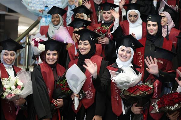 حفل تخرج للطلاب الوافدين بكلية الطب