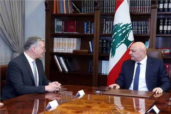 رئيس الجمهورية اللبنانية العماد جوزاف عون ووزير البترول والثروة المعدنية