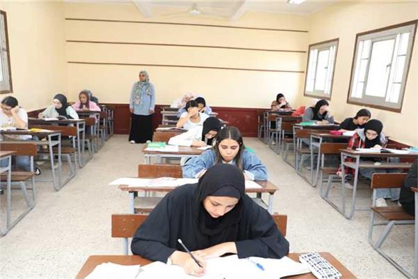 إداء الامتحانات
