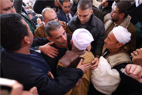 الأزهر ينجح في إنهاء خصومة ثأرية بين عائلتين بالجيزة