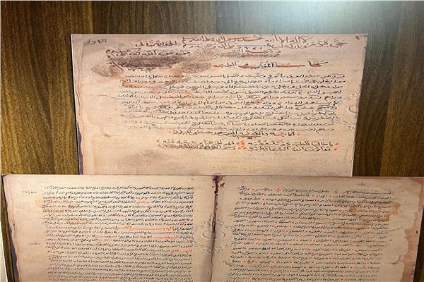 مخطوطة طبية نادرة، بمتحف مكتبة الأزهر بجناح الأزهر بمعرض القاهرة الدولي