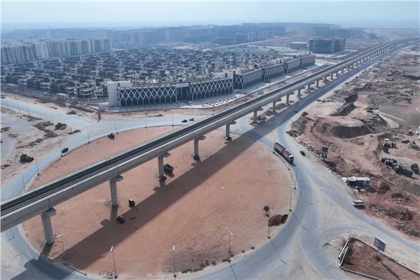 القطار الكهربائي