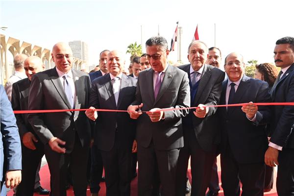 وزير التموين يقتتح معرض اهلا رمضان بمدينة نصر