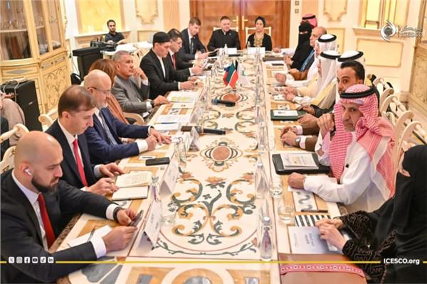 جلسة حوارية بمناسبة مرور مئة عام على انطلاق العلاقات السعودية – الروسية