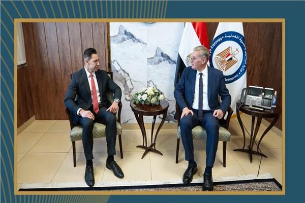 م. كريم بدوي وزير البترول-  م. سامح صبري المدير التنفيذي لشركة Harbour Energy البريطانية 
