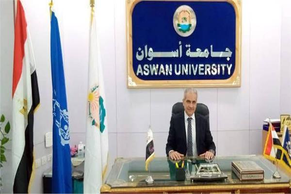 د. لؤي سعد الدين نصرت القائم بأعمال رئيس جامعة أسوان