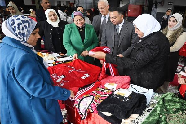  معرض المشغولات اليدوية 