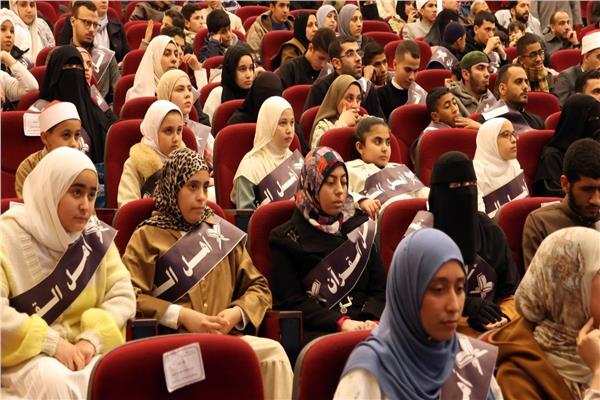 تكريم حفَظة القرآن الكريم بالإسماعلية 