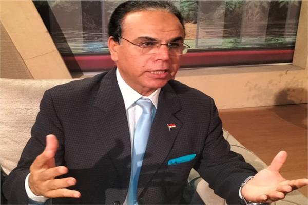 د.عاطف المليحى كبير المذيعين بماسبيرو