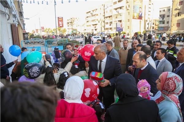 جانب من الزيارة 