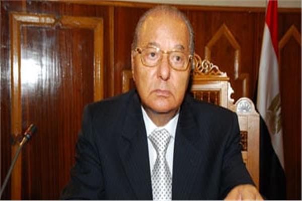  وزير الأوقاف الأسبق