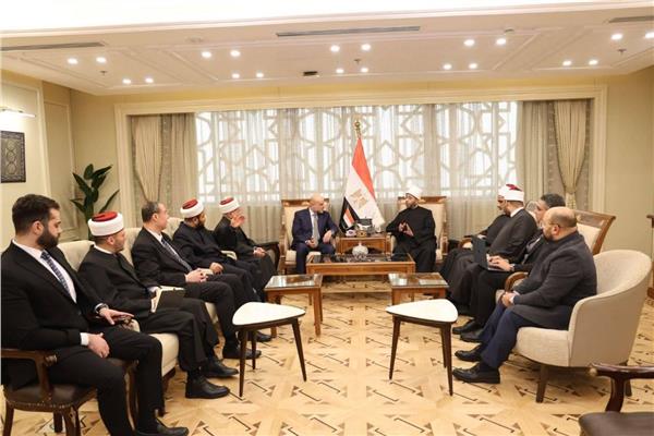 وزير الأوقاف والوفد الفلسطيني 