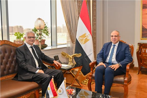 هاني سويلم وزير الرى ونظيره المغربى