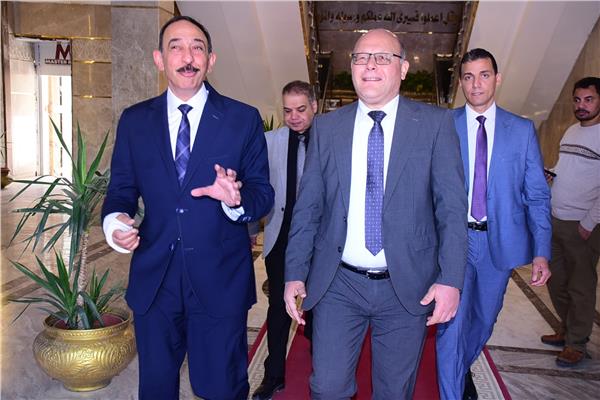 النعماني يهنئ محافظ سوهاج بالعيد القومي ويشيد بتضحيات أبنائها