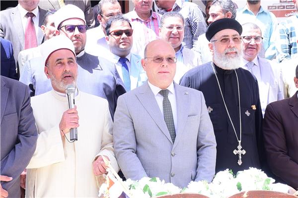 رئيس جامعة سوها والقيادات الدينية والمدنية