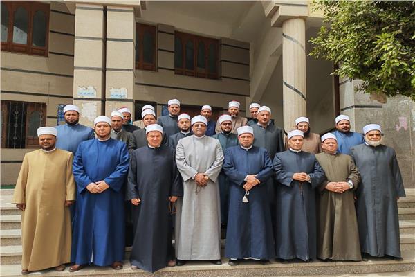 أعضاء القافلة الدعوية 