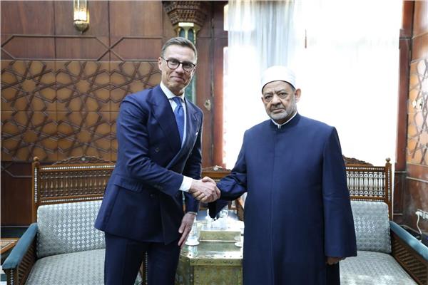 شيخ الأزهر ورئيس فنلندا