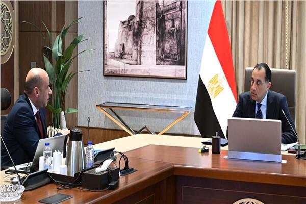  مصطفى مدبولي و حسن رداد