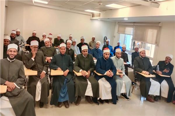 جانب من الدورة