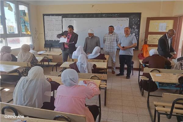 الفخراني  يتفقد سير أعمال امتحانات الإعدادية
