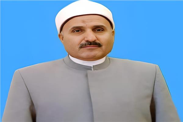 الدكتور مؤمن الهواري رئيس الإدارة المركزية لمنطقة الإسماعيلية الأزهرية