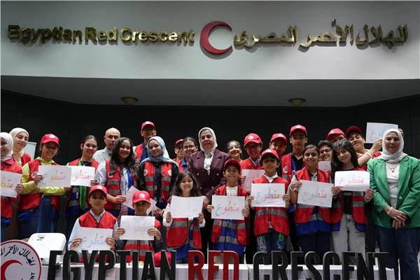 «سفراء المجلس للطفولة» يشاركون خلال الاعمال الاجتماعية