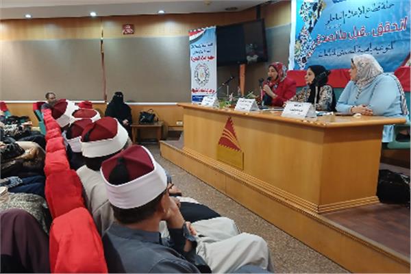 خلال الندوة بمكتبة دمنهور لتحصين "البحراوية" ضد حملات التضليل