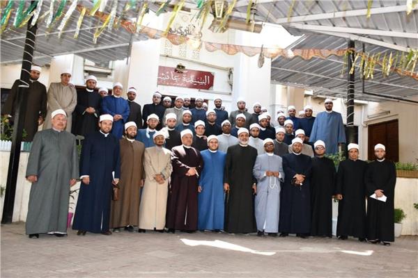 قافلة دعوية تجوب مدينة نصر
