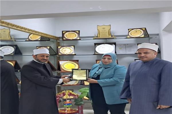 جانب من الزيارة