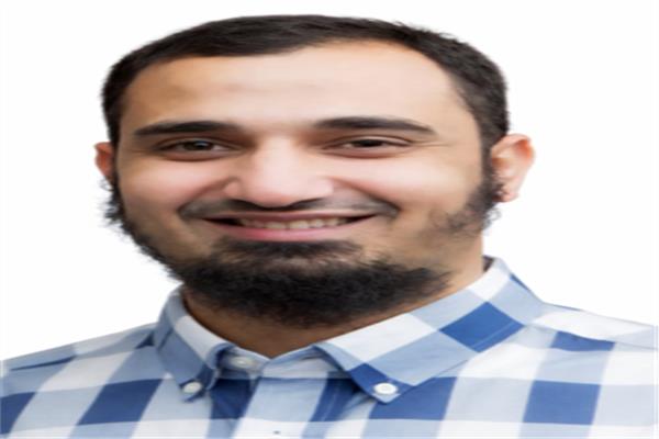 أيمن أحمد عبدالجليل جراد الأزهري