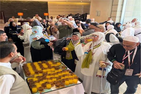 840 حاجاً من 5 محافظات يصلون المدينة المنورة اليوم