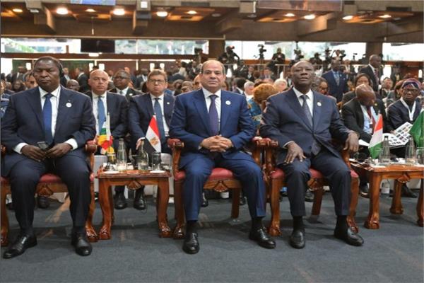 جانب من أعمال قمة إفريقيا - فرنسا 