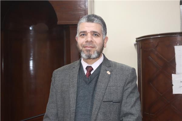 د. أسامة امين عضو مركز الأزهر العالمي للفتوى الإلكترونية