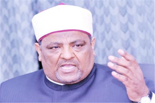 د. عباس شومان