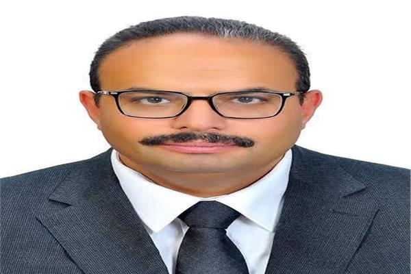 رئيس جامعة بنها