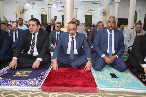  اللواء طارق راشد محافظ سوهاج