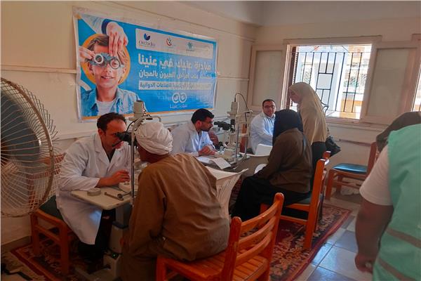 جانب من القافلة الطبية